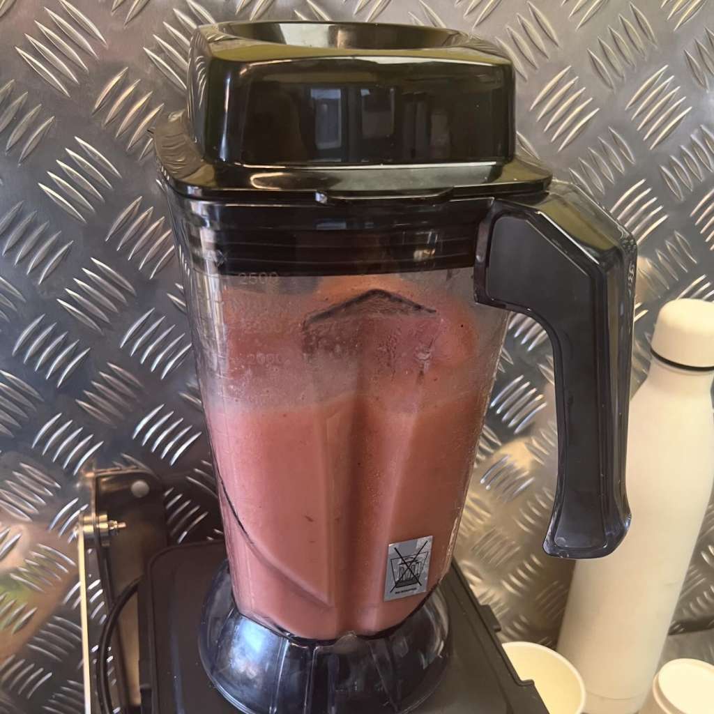 Instagram post from coffeebycarletto. This post is in position 8.