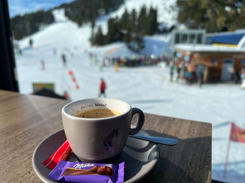 Instagram post from coffeebycarletto. This post is in position 4.