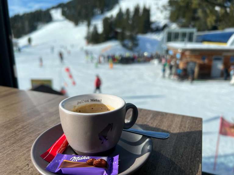 Instagram post from coffeebycarletto. This post is in position 5.